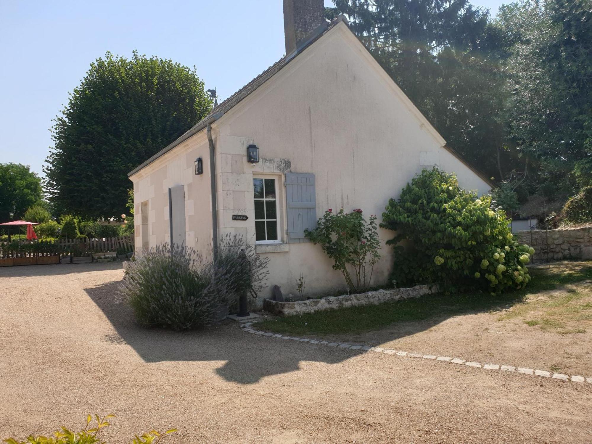 Le Clos de La Rousseliere Francueil Habitación foto